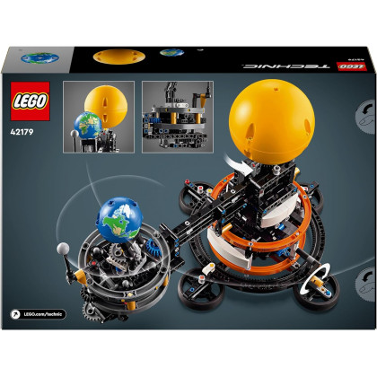 LEGO Technic 42179 - Pianeta Terra e Luna in orbita