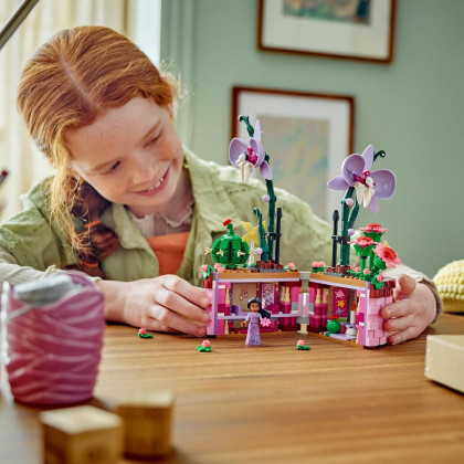 LEGO Disney 43237 - Vaso di fiori di Isabella