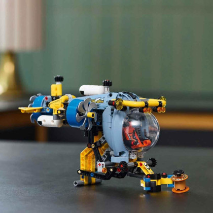 LEGO Technic 42201 - Sottomarino per esplorazioni abissali