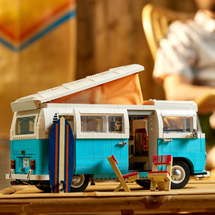 LEGO 10279 - Volkswagen T2 Camper Van