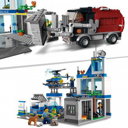 LEGO City 60316 Police Station Building Set