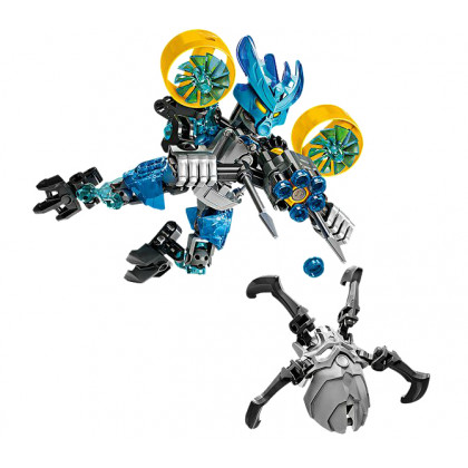 LEGO BIONICLE 70780 - Protector of Water - Box Crushed